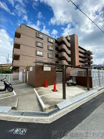 久光マンションの物件外観写真